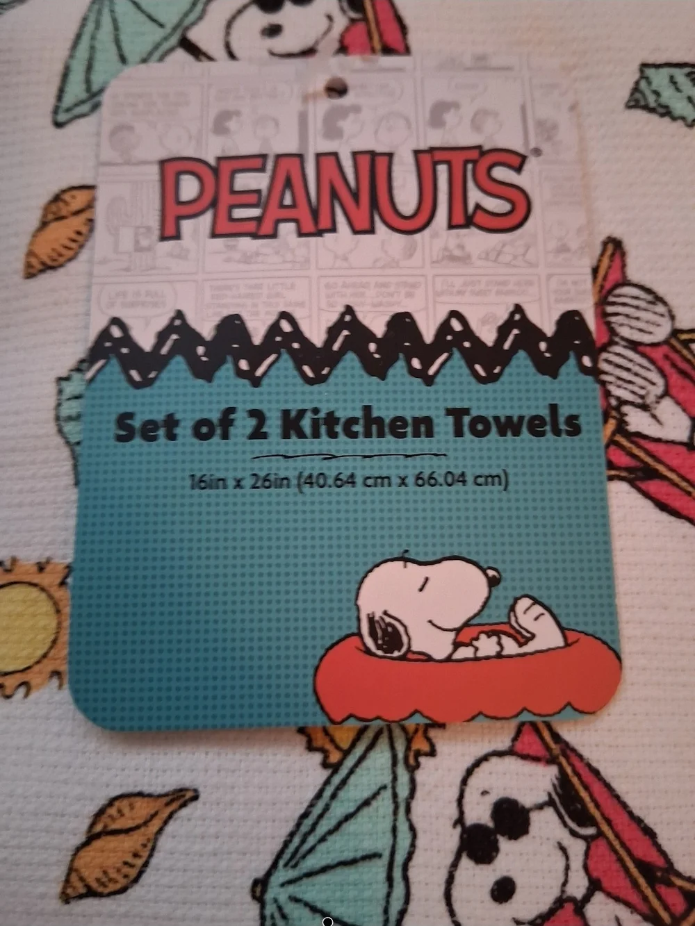 Peanuts Kitchen Towel Set with Beach Snoopy Print in White, Teal, Red, Yellow